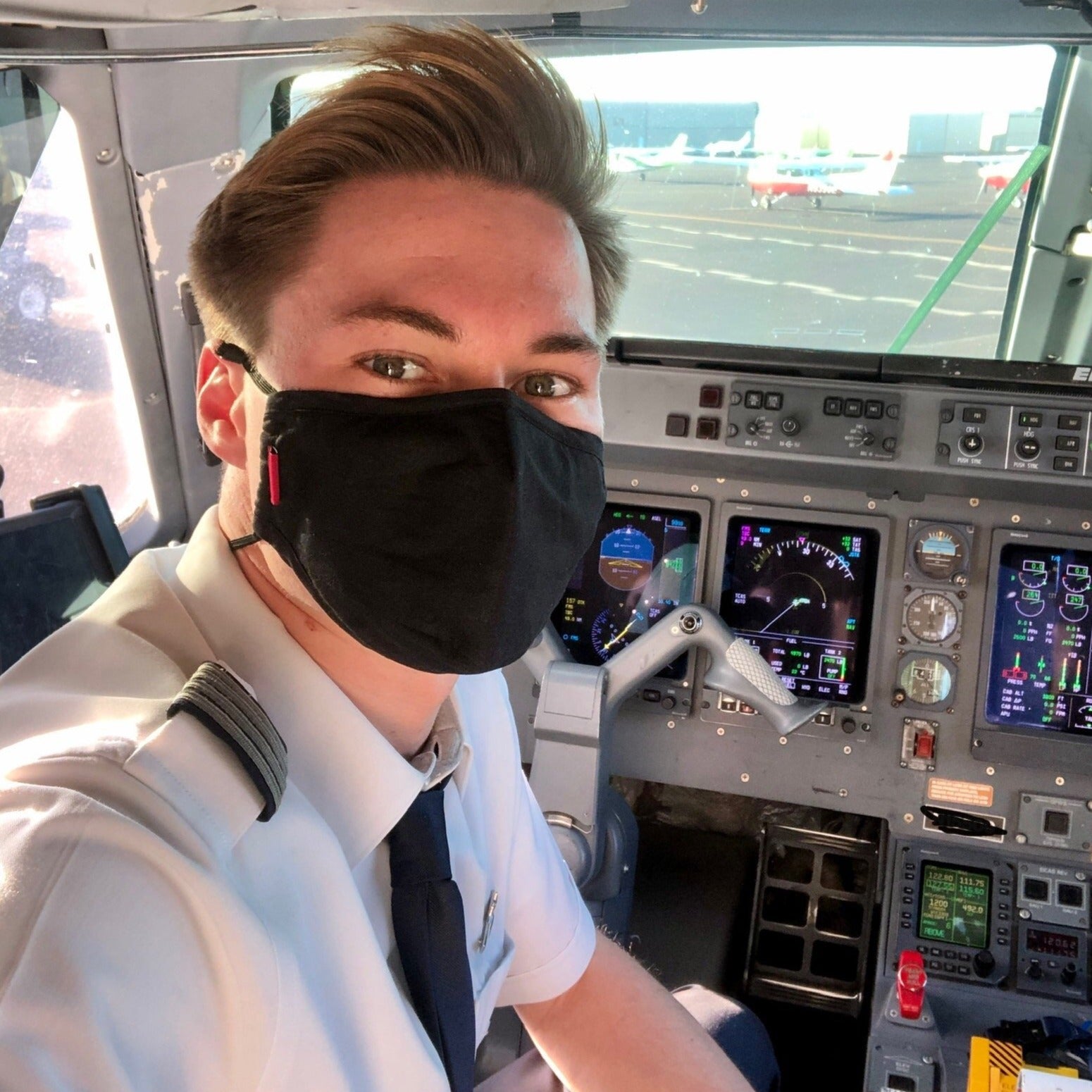 Aplu Anti-Acne Flight Face Mask - HercLeon