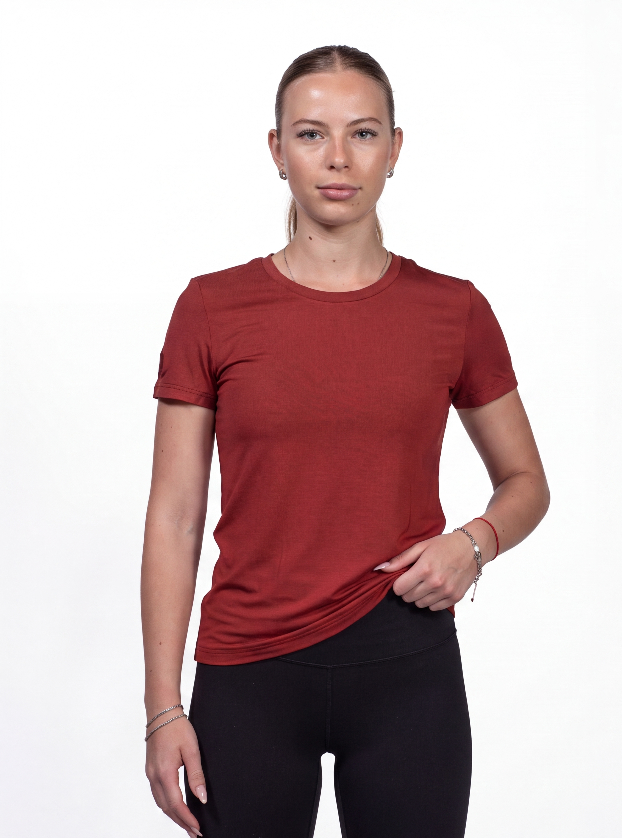 #style_women+color_rowdy-red